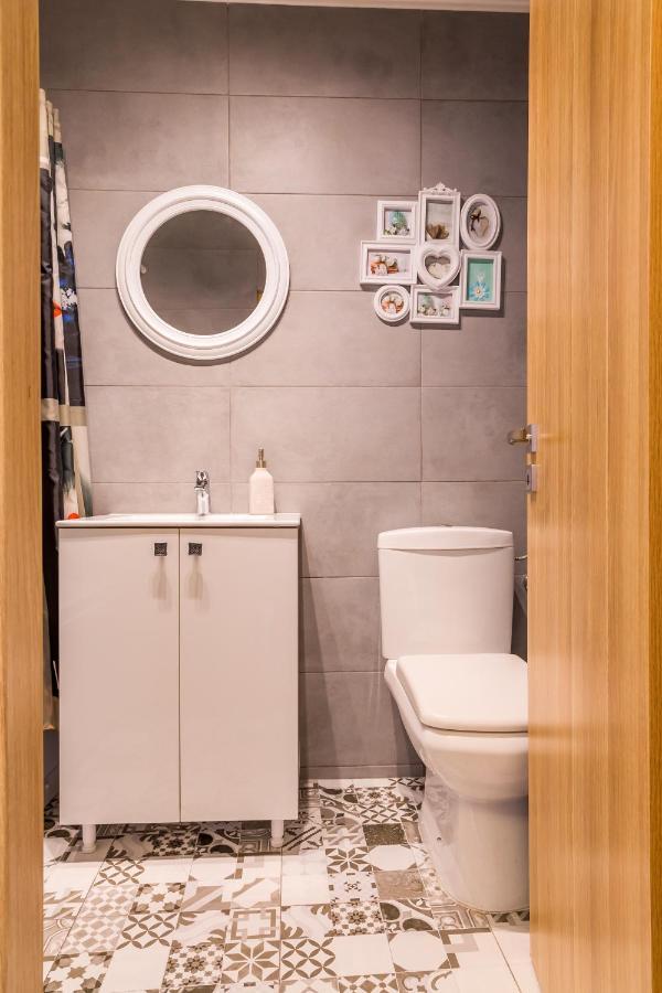 Studio T By Mrg Apartments บูคาเรสต์ ภายนอก รูปภาพ