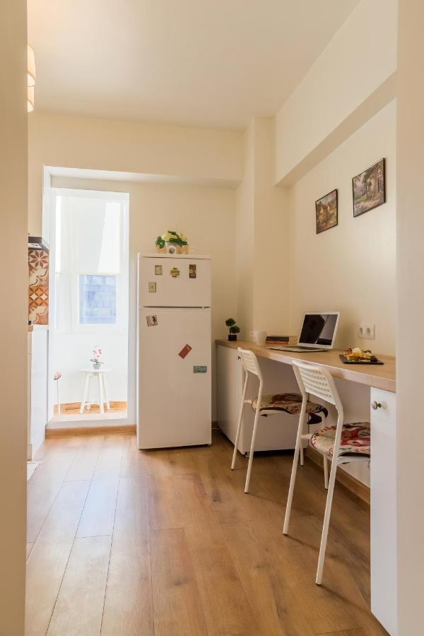 Studio T By Mrg Apartments บูคาเรสต์ ภายนอก รูปภาพ